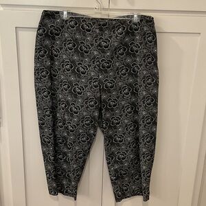 Kim Rogers Black and White Floral Pants